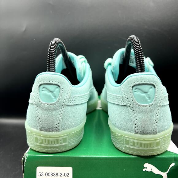 NEW Puma Suede Classic Mono Iced Women’s Sneakers Size 6 381588-01 - Picture 7 of 9